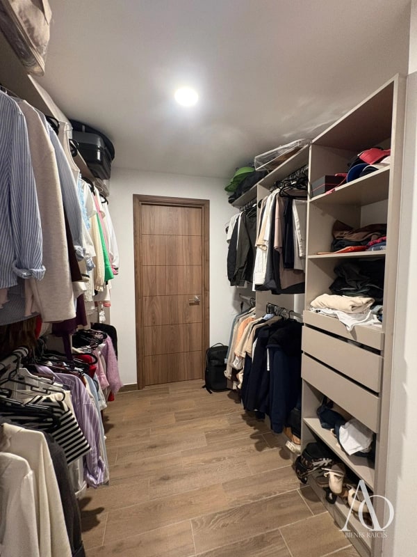 Apartamento en Venta Edificio Parque 14, zona 14 N14 / EN DIRECTO 02 - 10