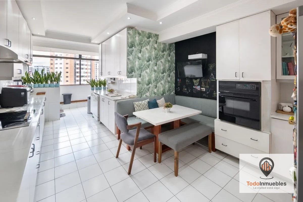 Apartamento Penthouse remodelado en Renta en z14 - 10