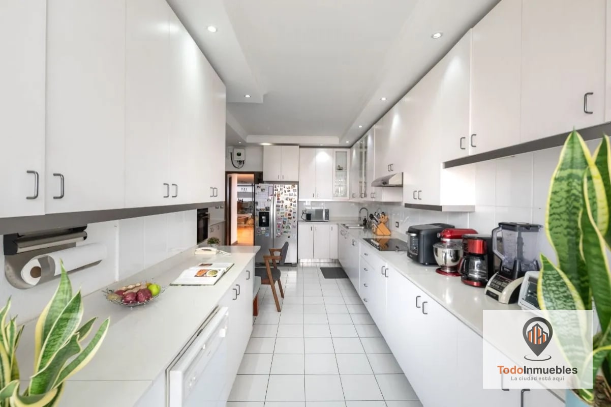 Apartamento Penthouse remodelado en Venta en z14 - 9