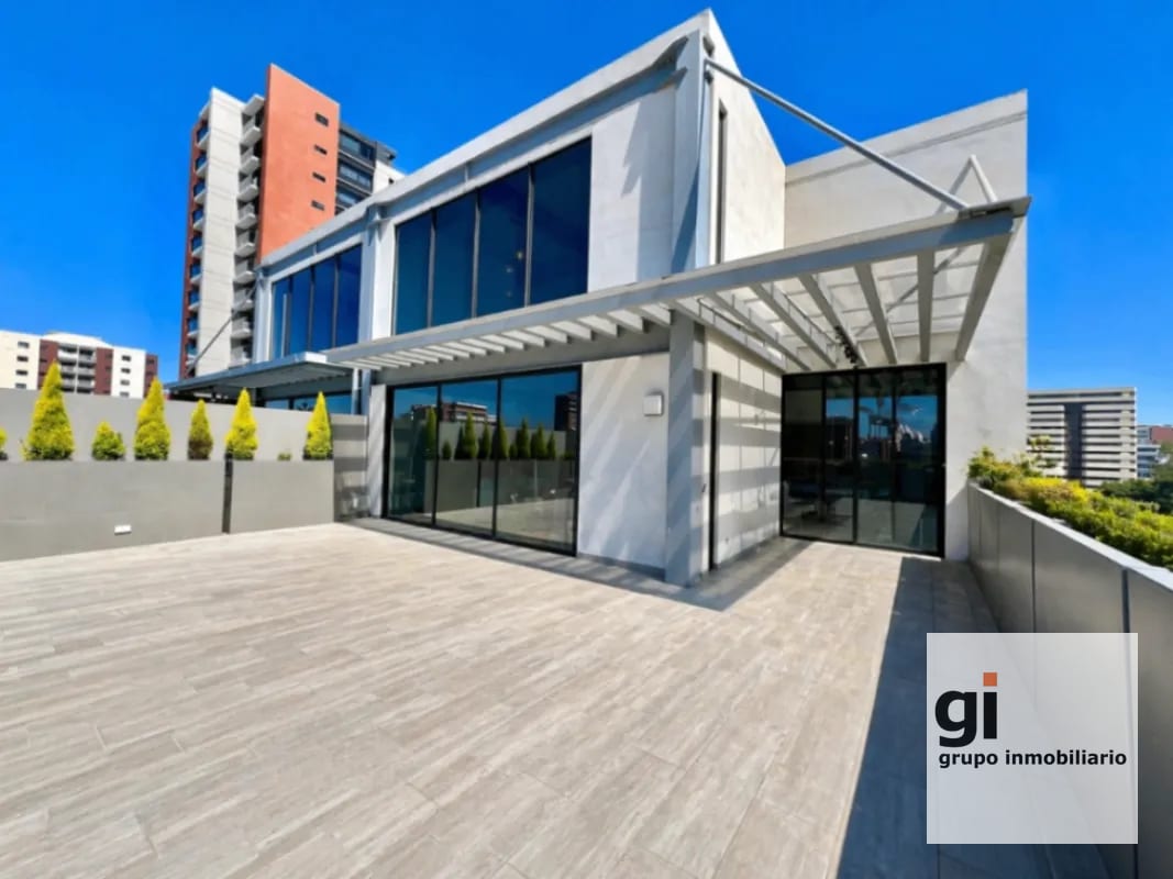 PH industrial, con una gran terraza en venta en zona 14 — Apartamento en Venta en Zona 14, Guatemala, Ciudad — foto 1 de 13