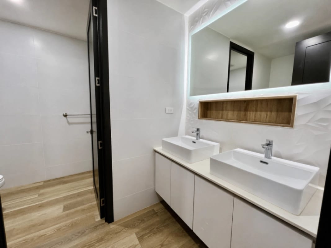 PH industrial, con una gran terraza en venta en zona 14 — Apartamento en Venta en Zona 14, Guatemala, Ciudad — foto 3 de 13