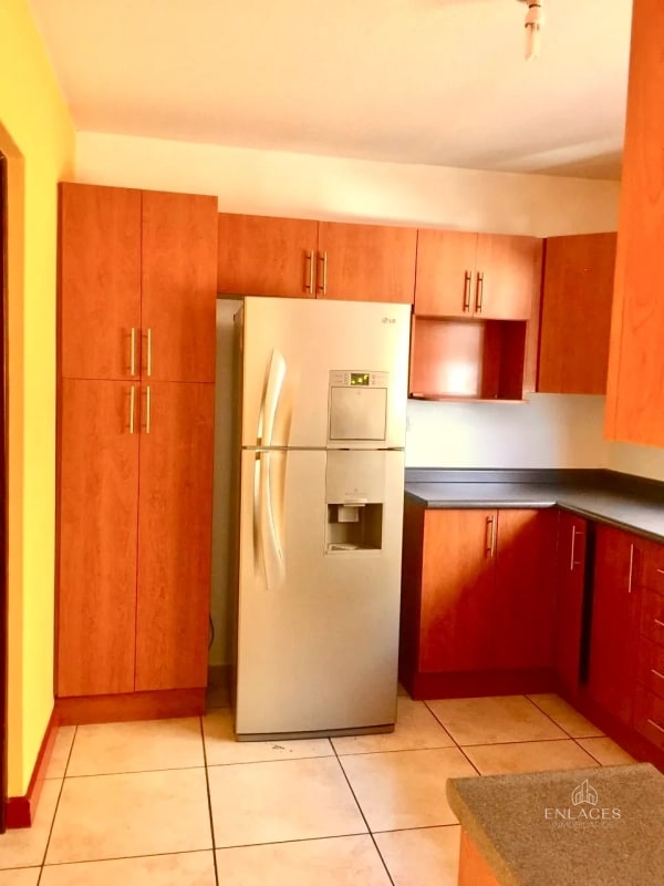 Zona 12 • Apartamento en Venta • Edificio Altos de la Colina - 16