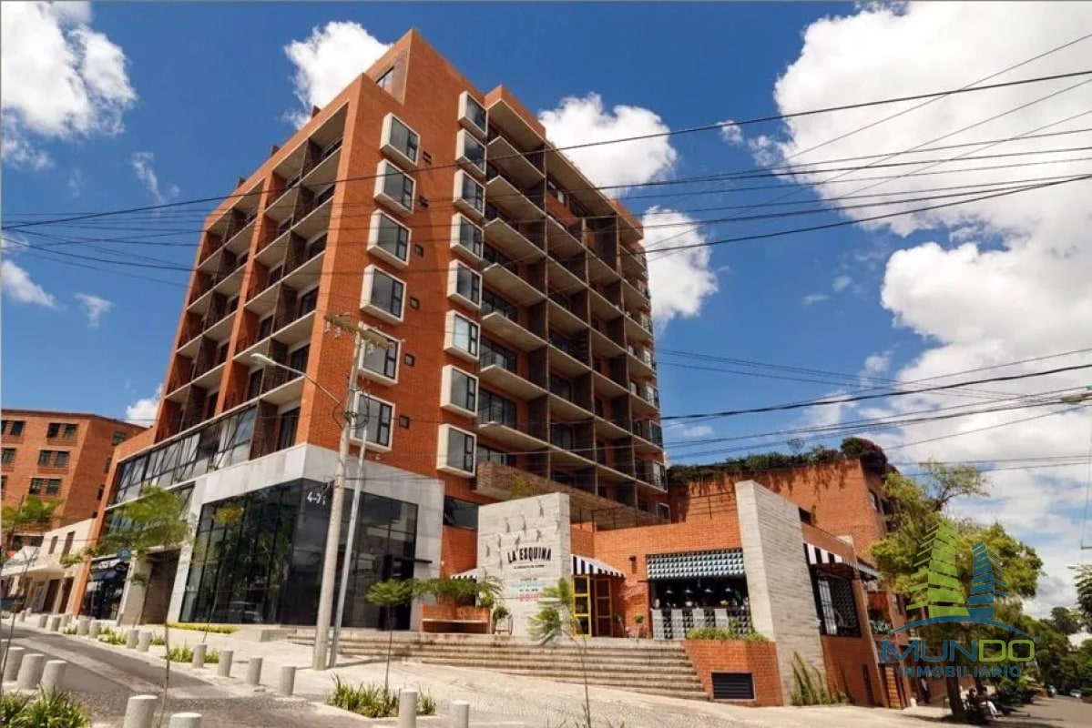 APARTAMENTO EN RENTA EN ZONA 4 - 8