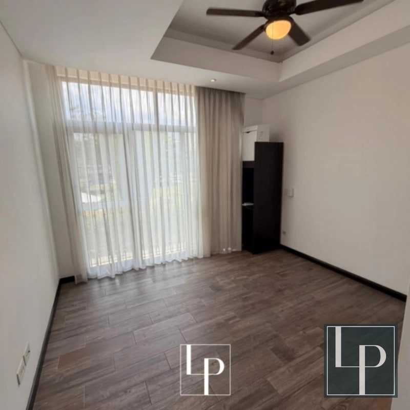 Amplio Apartamento en Renta en Lirios 1 de Cayalá - 5