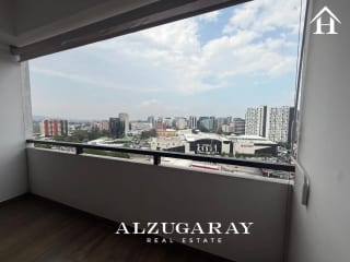 PENTHOUSE C/ VISTA 3 HAB./ EDIFICIO ZONA 10 — Apartamento en Alquiler en Zona 10, Guatemala, Ciudad — miniatura 6 de 8