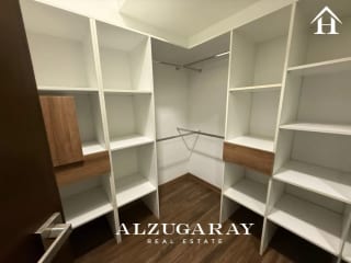 PENTHOUSE C/ VISTA 3 HAB./ EDIFICIO ZONA 10 — Apartamento en Alquiler en Zona 10, Guatemala, Ciudad — miniatura 4 de 8