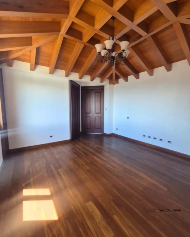 PENTHOUSE EN RENTA EN ZONA 14 CON DOS NIVELES Y TERRAZA - 1