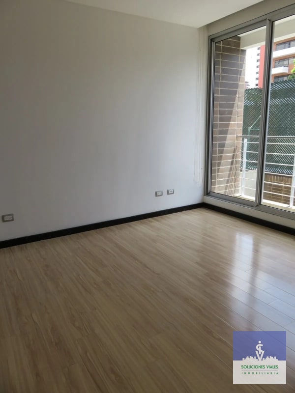 ALQUILO APARTAMENTO ZONA 14 DE 2 HABITACIONES - 3