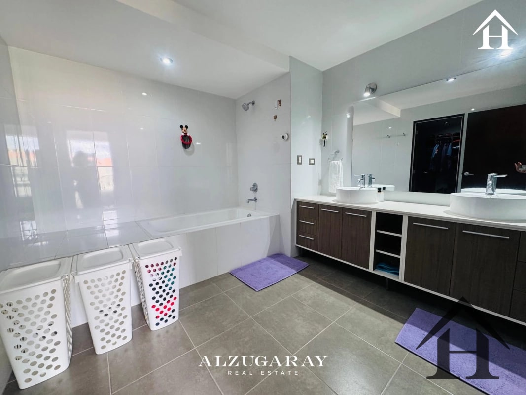 apartamento con balcon y pergola 4hab / 4parq zona 16 - 2