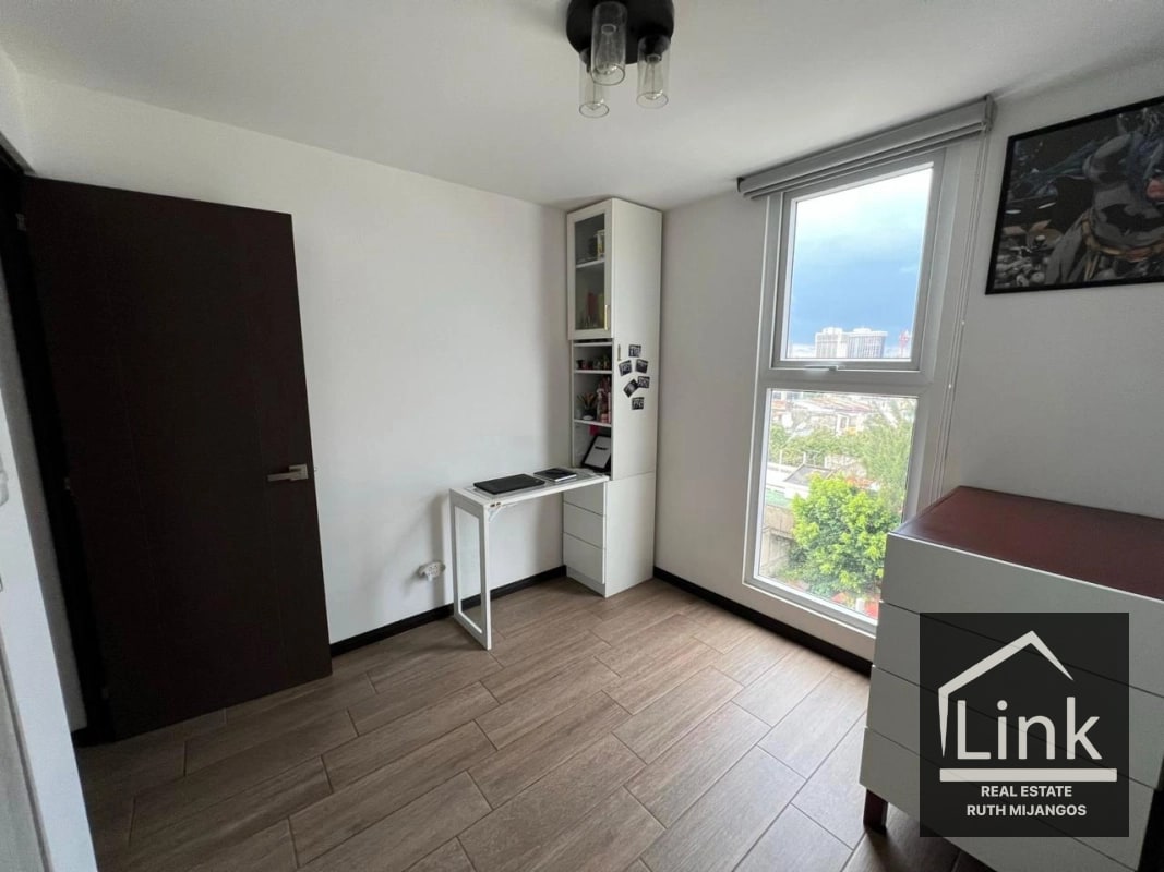 APARTAMENTO EN VENTA CASA SAN PEDRITO ZONA 5 - 6