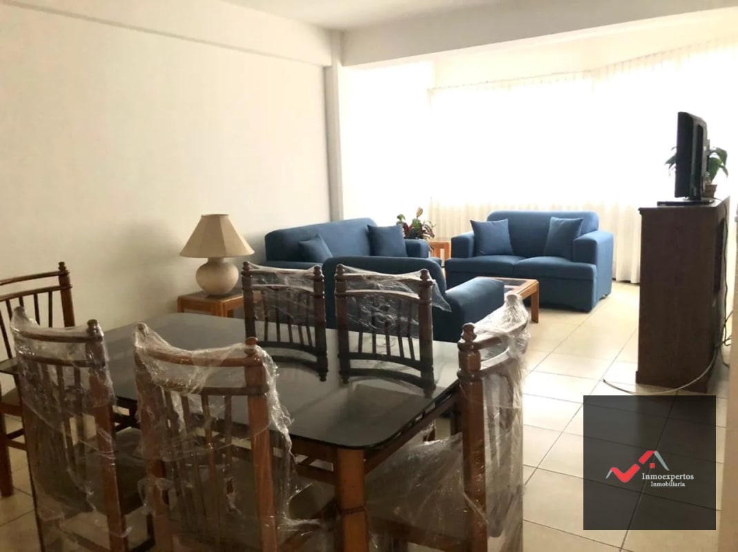 Apartamento amueblado en Renta Zona 14 - 8