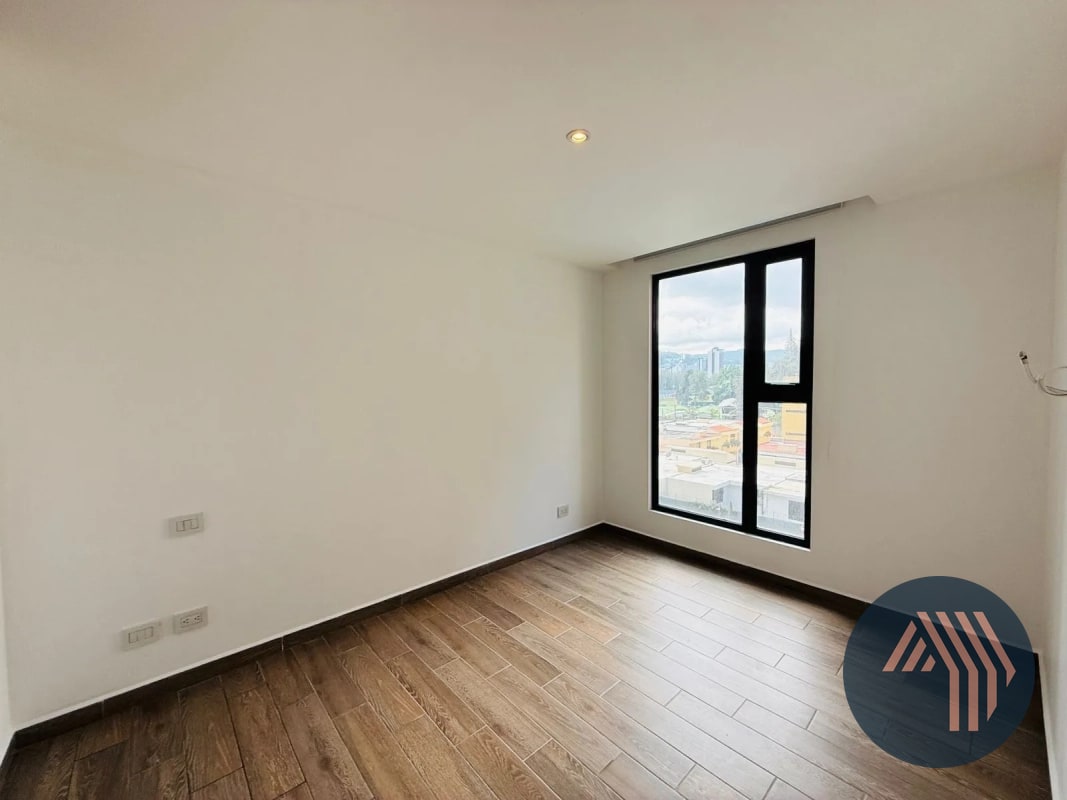 ALQUILER DE LINDO APARTAMENTO - PARQUE 15, ZONA 15 - 11