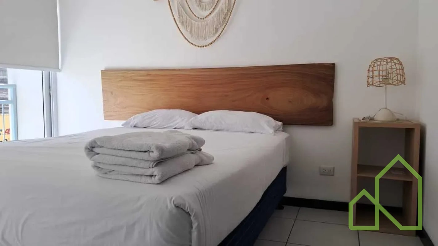 Apartamento Amueblado en Venta Edificio Museo San Mateo zona 7 - 1