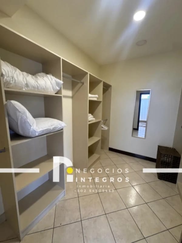 VENDO / ALQUILO APARTAMENTO AMUEBLADO EN MILENIA ZONA 10 — Apartamento en Alquiler en Milenia, Zona 10, Guatemala, Ciudad — foto 8 de 16