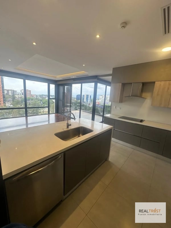 Apartamento en Renta zona 14; EDIFICIO SANTA INES DEL PARQUE - 4