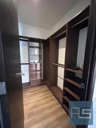 Amplio apartamento en renta de 2 hab en zona 10 — Apartamento en Alquiler en Zona 10, Guatemala, Ciudad — miniatura 10 de 17