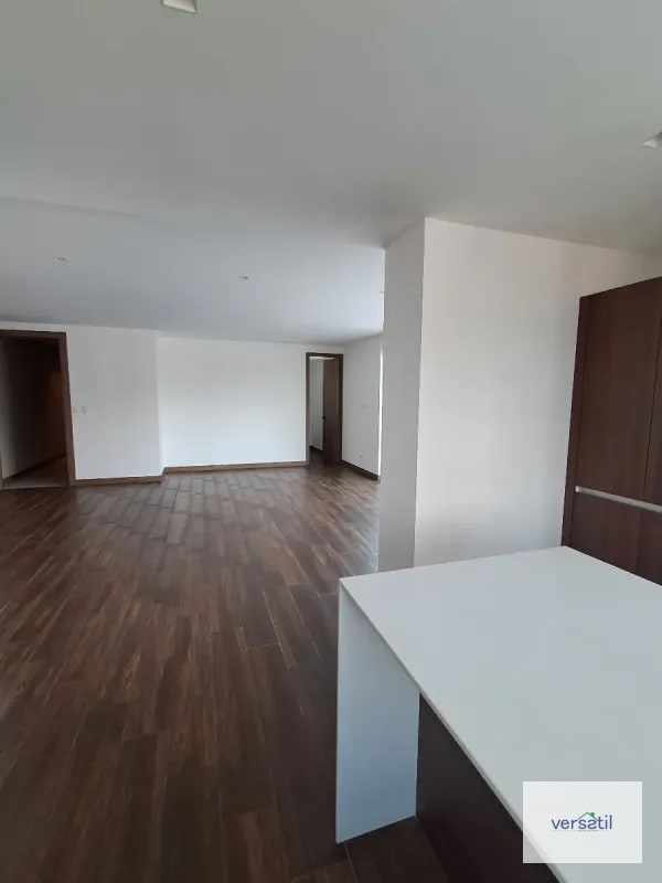 Bello apartamento NUEVO en Venta zona 15 - 16