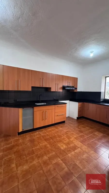 APARTAMENTO EN ALQUILER EN ZONA 15 VHI 015APTOADZ15 - 13