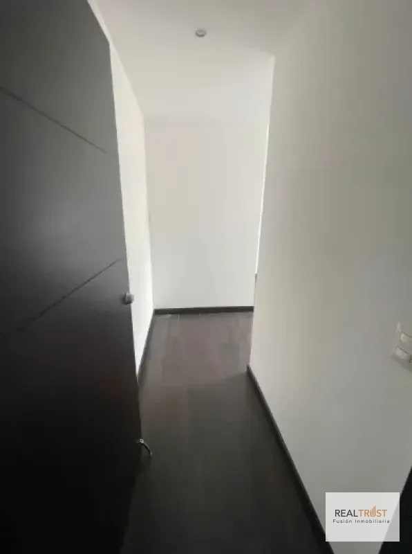 Apartamento en renta - Edificio Attica II, Zona 14 - 2