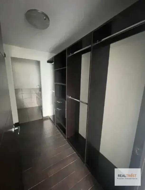 Apartamento en renta - Edificio Attica II, Zona 14 — Apartamento en Alquiler en Attica II, Zona 14, Guatemala, Ciudad — foto 5 de 11