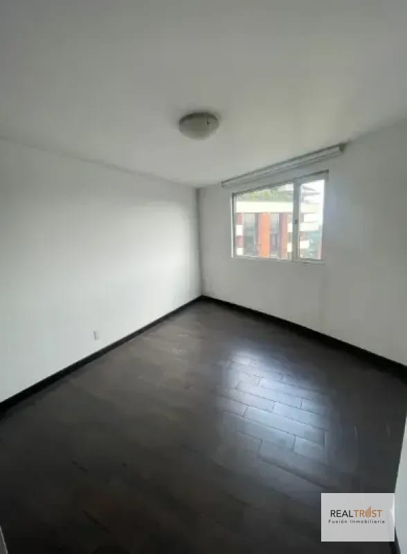 Apartamento en renta - Edificio Attica II, Zona 14 — Apartamento en Alquiler en Attica II, Zona 14, Guatemala, Ciudad — foto 8 de 11