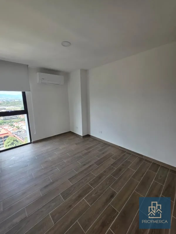 Apartamento en alquiler, Parque 14, zona 14 - 1