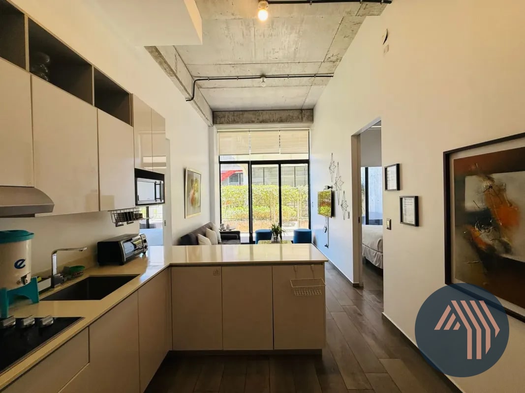 VENTA DE MODERNO APARTAMENTO DE PRIMER NIVEL - SHIFT CAYALÁ, ZONA 16 - 11