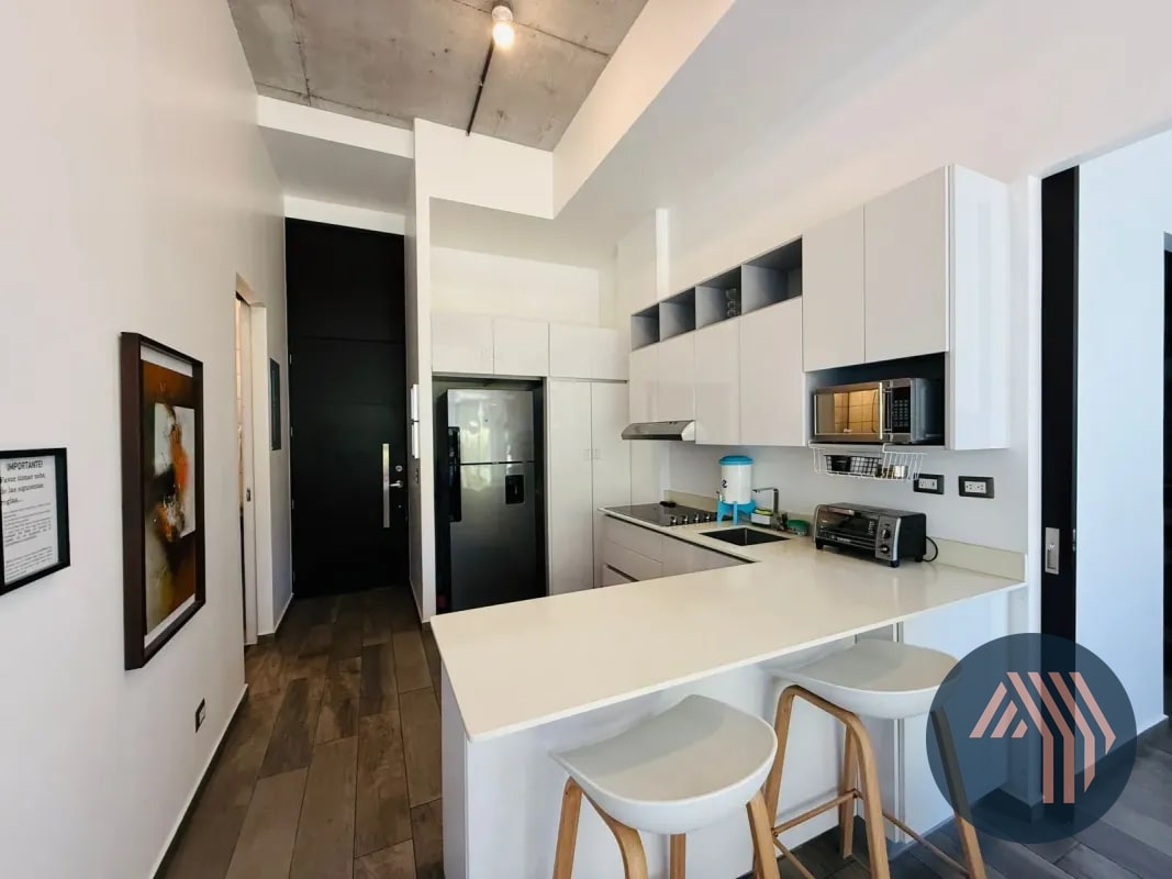 VENTA DE MODERNO APARTAMENTO DE PRIMER NIVEL - SHIFT CAYALÁ, ZONA 16 - 9