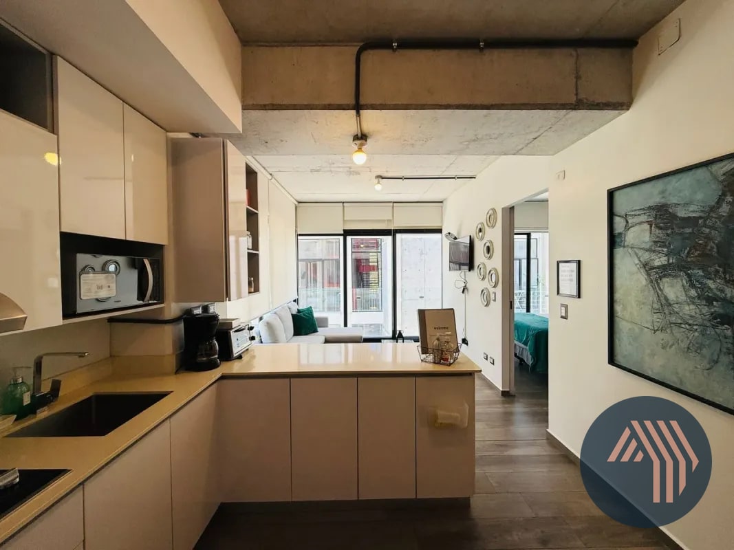 VENTA DE MODERNO APARTAMENTO AMUEBLADO - SHIFT CAYALÁ, ZONA 16 - 16