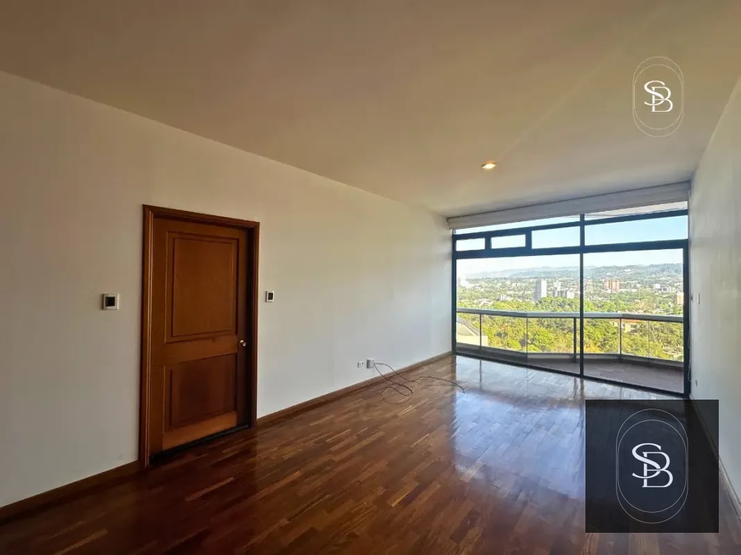 Apartamento en Renta – Edificio Tiffany I, Zona 10 - 2