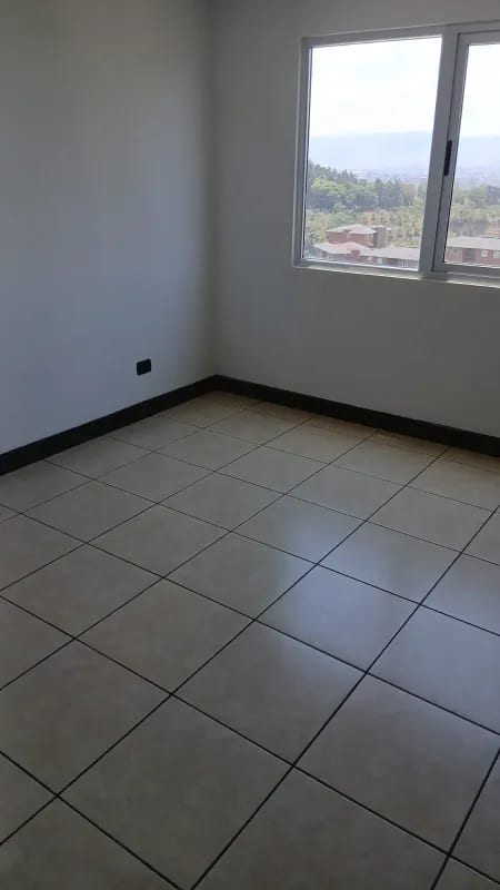 APARTAMENTO EN VENTA ZONA 16 EN BOSQUES DE EUSKADI — Apartamento en Venta en Bosques de Euskadi, Zona 16, Guatemala, Ciudad — foto 5 de 11