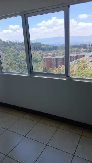 APARTAMENTO EN VENTA ZONA 16 EN BOSQUES DE EUSKADI — Apartamento en Venta en Bosques de Euskadi, Zona 16, Guatemala, Ciudad — miniatura 6 de 11