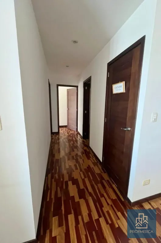 Apartamento en venta, Edificio Torre Quarto, Zona 14 - 8