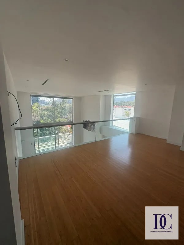 📍 APARTAMENTO EN VENTA – 2 HAB + DOBLE ALTURA | ATRIUM | ZONA 10 - 5