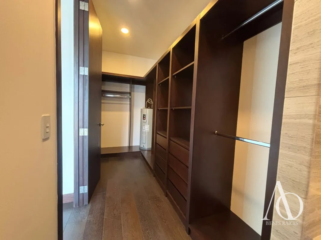Apartamento en Alquiler / Venta Edificio Echo, zona 14 N7 / EN DIRECTO 02 T2 - 15