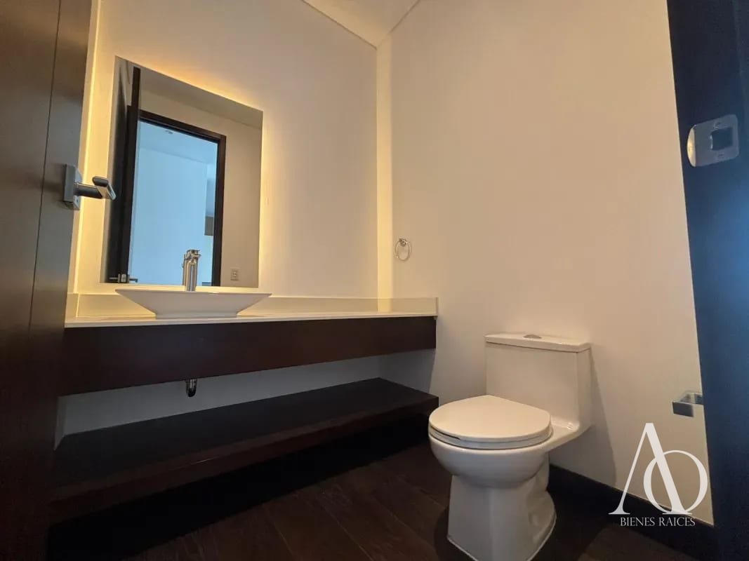 Apartamento en Alquiler / Venta Edificio Echo, zona 14 N7 / EN DIRECTO 02 T2 — Apartamento en Alquiler en Echo, Zona 14, Guatemala, Ciudad — foto 12 de 16