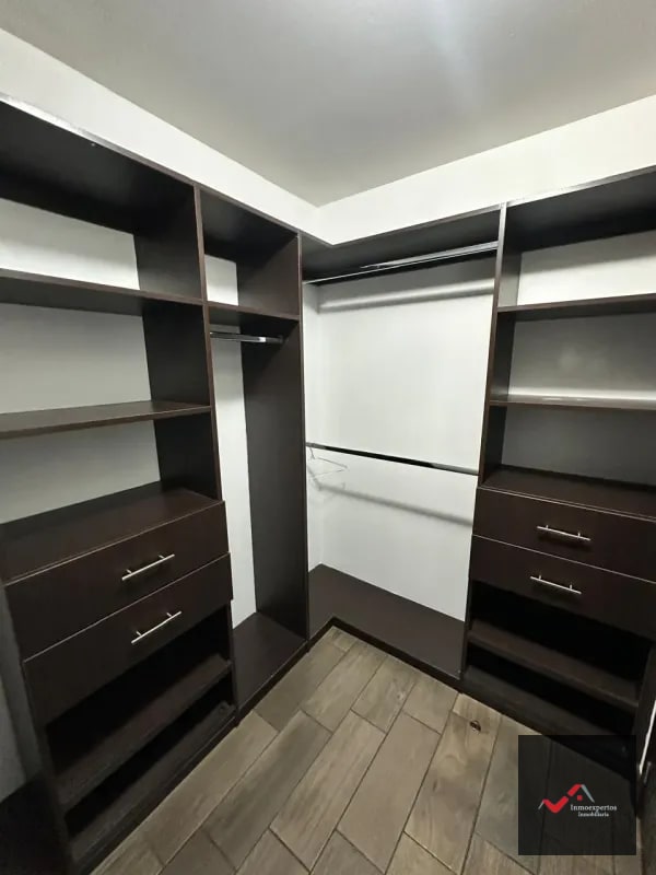 APARTAMENTO EN RENTA EN ZONA 10, EDIFICIO VERONA - 12