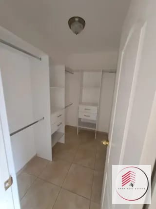 Alquiler de apartamento en zona 15 Vista Hermosa a 2 a dos cuadras de Boulevard Vista Hermosa atras de campero — Apartamento en Alquiler en Zona 15, Guatemala, Ciudad — miniatura 4 de 17