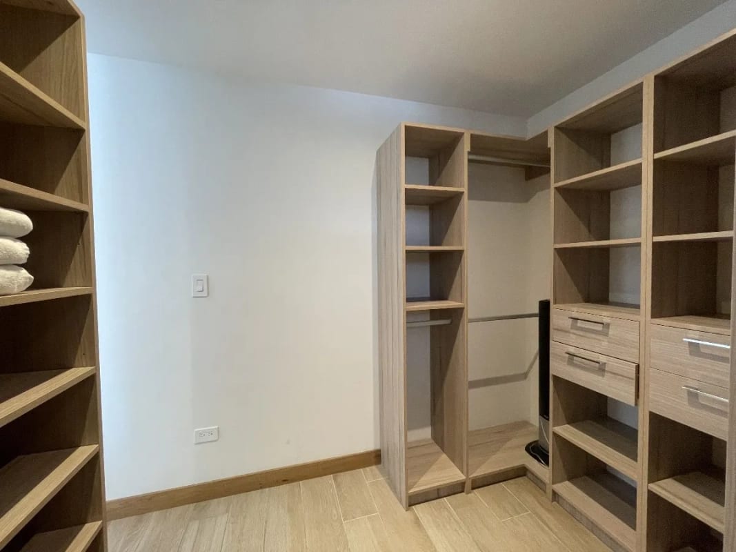 VENDO APARTAMENTO EN AOKI ZONA 14 PV — Apartamento en Venta en AOKI, Zona 14, Guatemala, Ciudad — foto 4 de 16