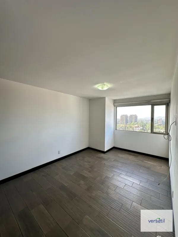 Lindo Apartamento en alquiler zona 10 Penthouse — Apartamento en Alquiler en Verona, Zona 10, Guatemala, Ciudad — foto 12 de 16
