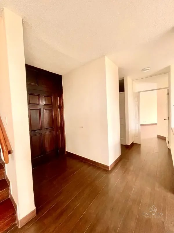 Km 8.3 CAES • Apartamento en Renta • Condominio Maderos - 1