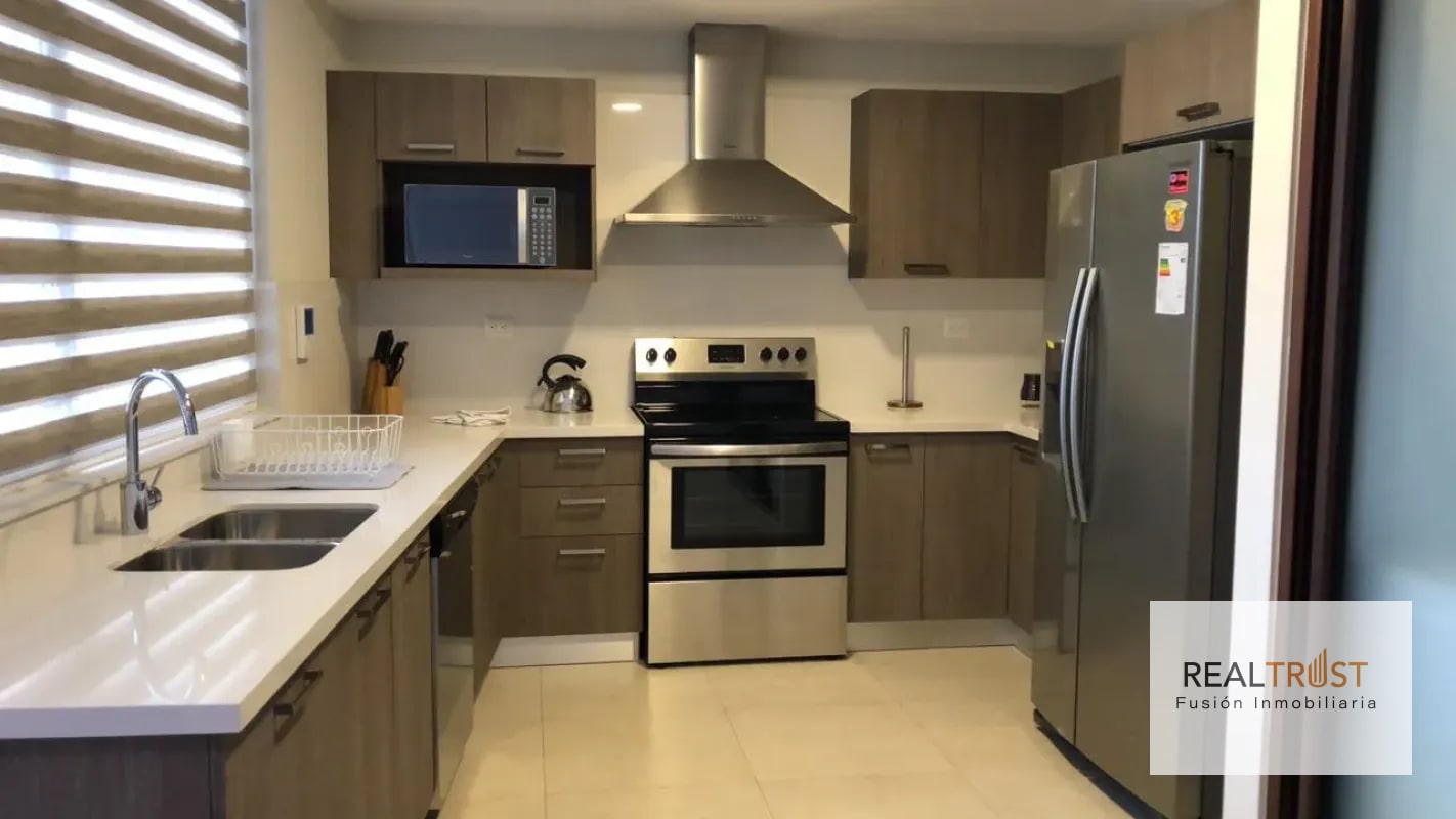 En renta apartamento amueblado en el Edificio Santa Ines: - 12