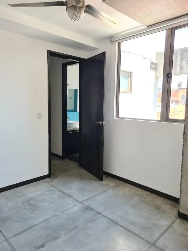 Apartamento en Zona 4 — Apartamento en Alquiler en Zona 4, Guatemala, Ciudad — foto 4 de 5