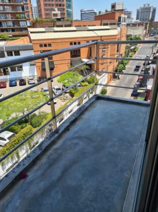 Apartamento en Zona 4 — Apartamento en Alquiler en Zona 4, Guatemala, Ciudad — miniatura 2 de 5