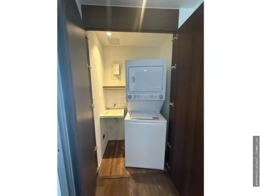 Zona 10 Apartamento en renta Edificio Atarah — Apartamento en Alquiler en Zona 10, Guatemala, Ciudad — foto 2 de 17
