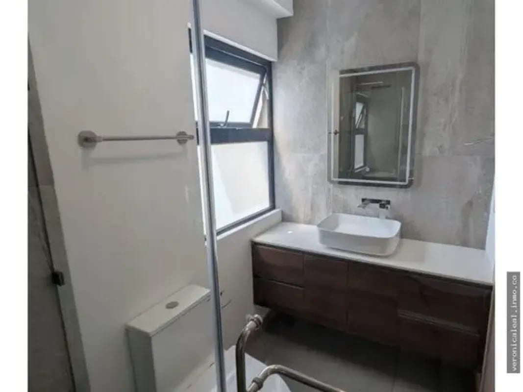 Zona 10 Bonadiez apartamento en renta — Apartamento en Alquiler en Zona 10, Guatemala, Ciudad — foto 9 de 16