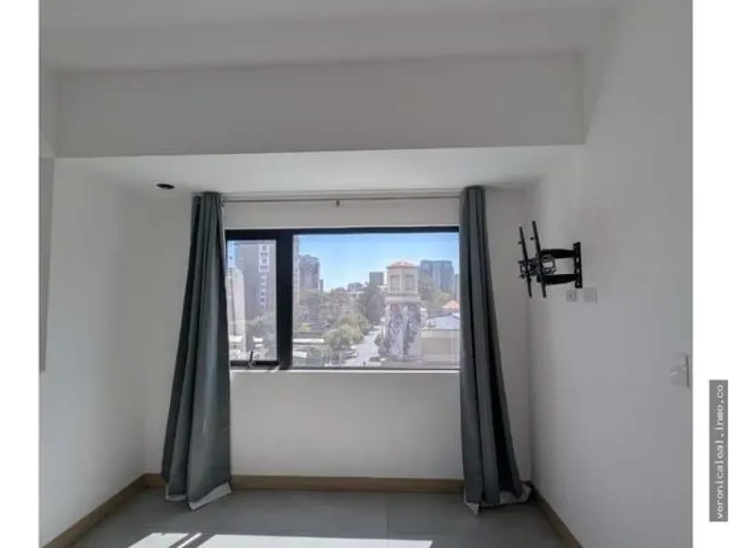 Zona 10 Bonadiez apartamento en renta — Apartamento en Alquiler en Zona 10, Guatemala, Ciudad — foto 12 de 16