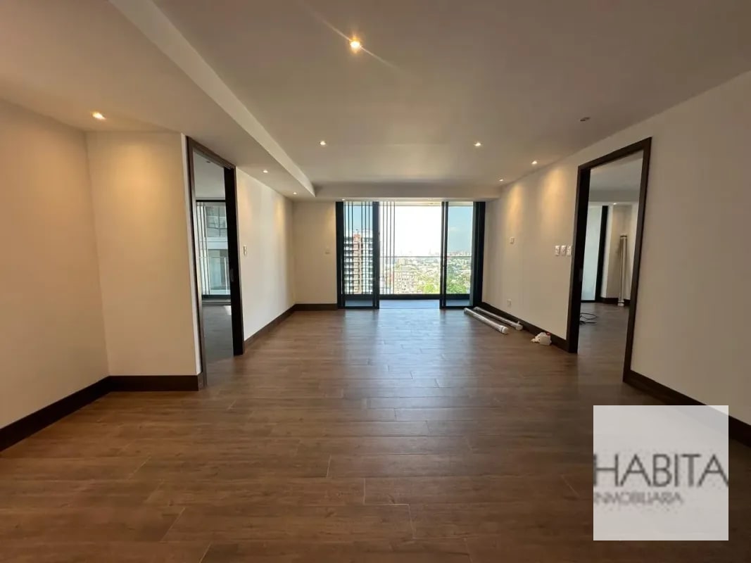 Apartamento en Alquiler, Edificio Gaura zona 15 - 10