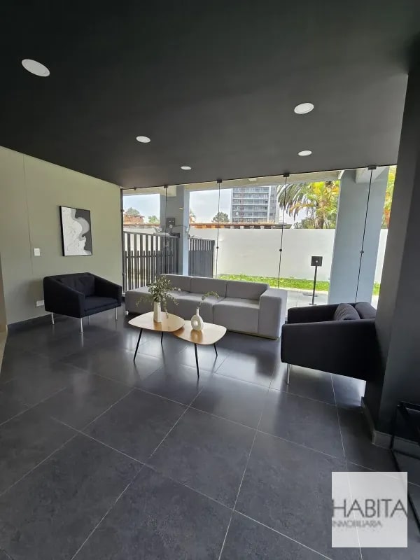 Apartamento en Zona 13 – Avenida Las Américas - 2