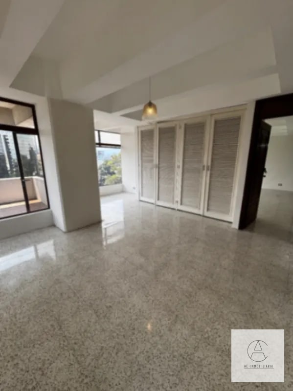 Apartamento en renta en Edificio Reforma Obelisco - 12